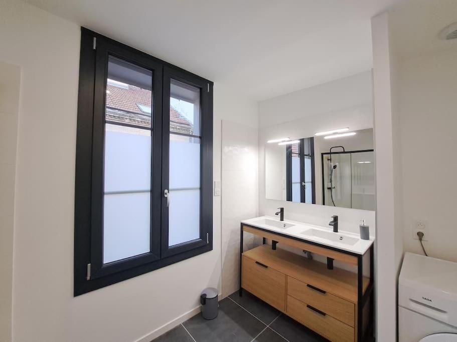Апартаменти Antibes, Duplex Lumineux Реймс Екстер'єр фото